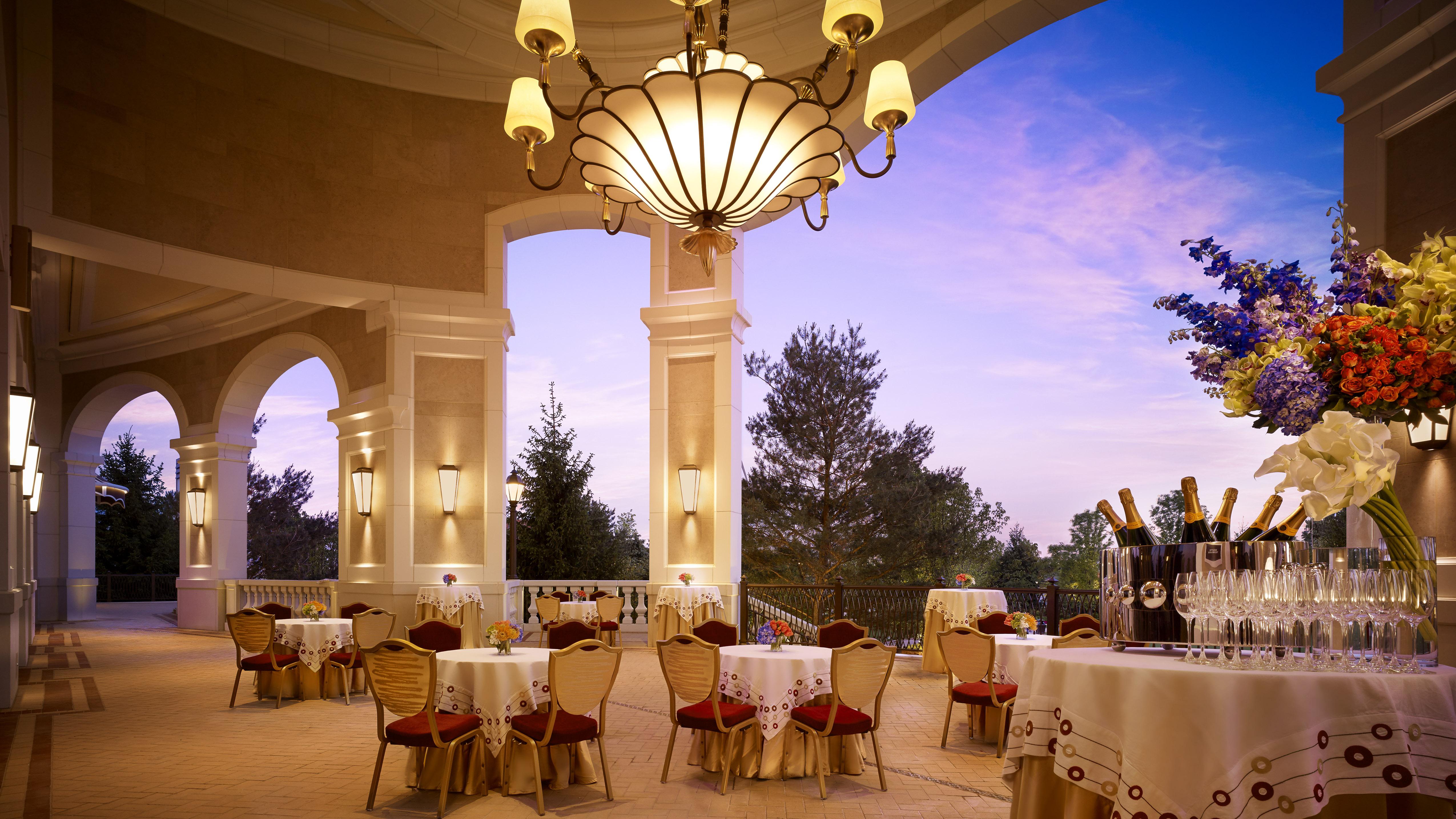 อองคอร์ บอสตัน ฮาร์เบอร์ Hotel เอเวอเรตต์ ภายนอก รูปภาพ The Terrace
